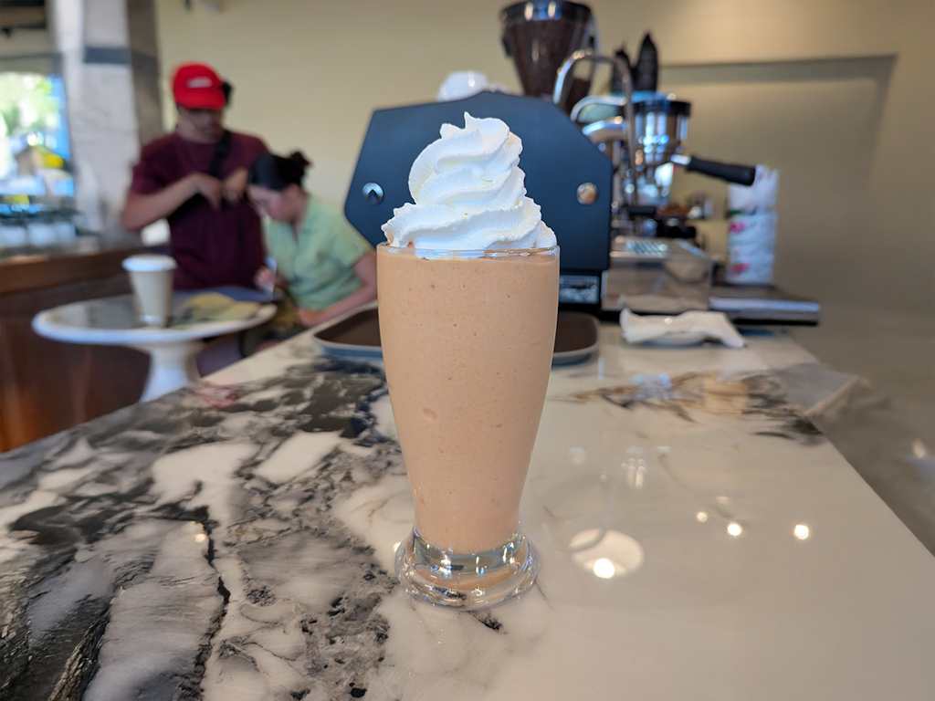 Fit24 Cafe Banana Papaya Shake