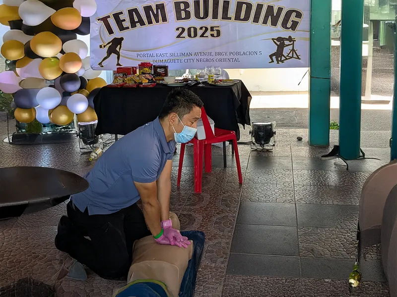 Staff CPR training visual